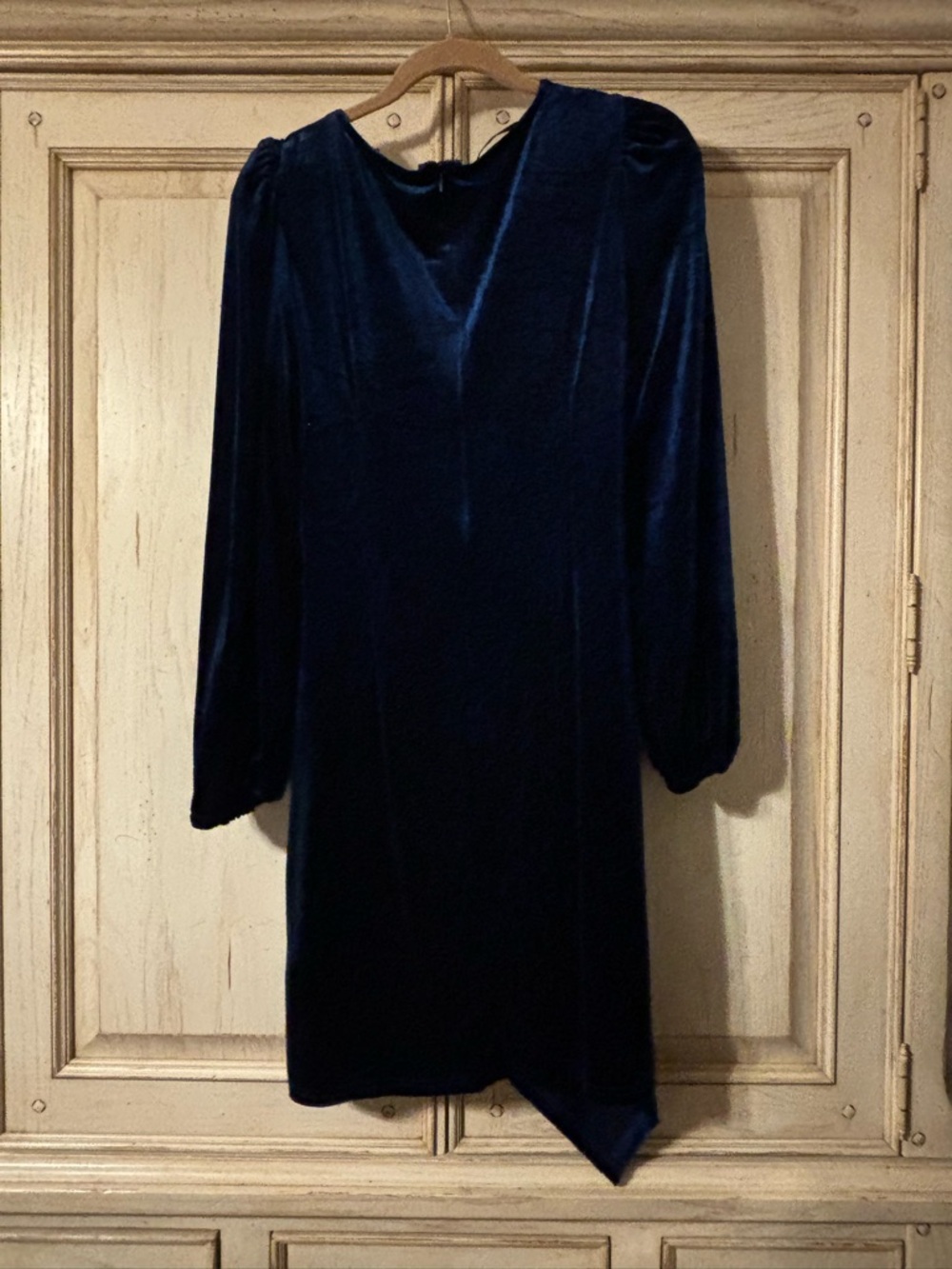 Oten Navy Velvet Long-Sleeve Draped Wrap Dress - Picture 3 of 7